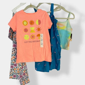 Girls Small 4 Piece Bundle‎ New